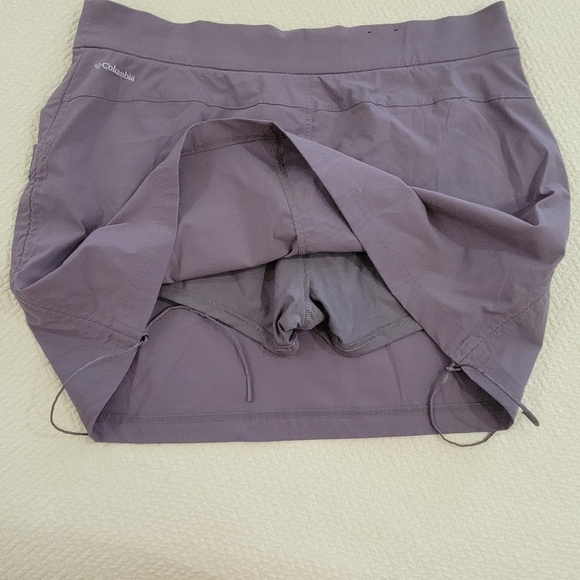 Columbia Gray Skirt with Drawstrings Built In Shorts Activewear Skort Size XL - Picture 13 of 15